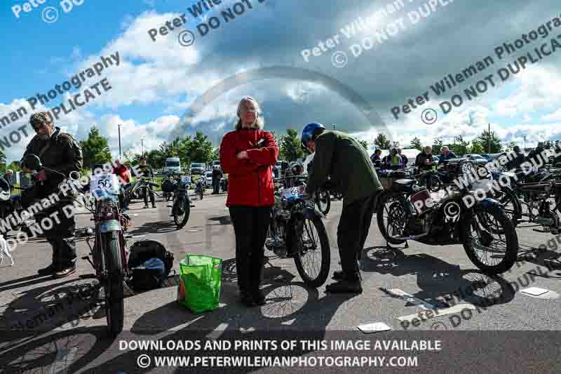 Vintage motorcycle club;eventdigitalimages;no limits trackdays;peter wileman photography;vintage motocycles;vmcc banbury run photographs